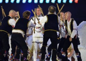 Monty Python's Eric Idle performs comedy at London Olympics Closing Ceremony 2012