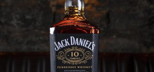 Jack Daniels 10 year old Tennessee Whiskey